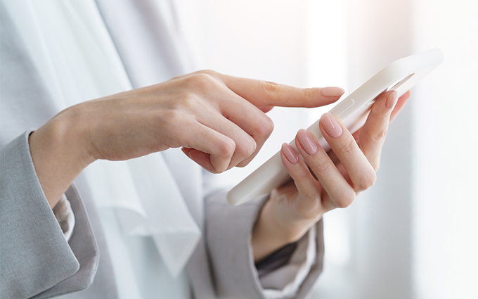 Aderans假发 请在官网或通过致电店铺预约